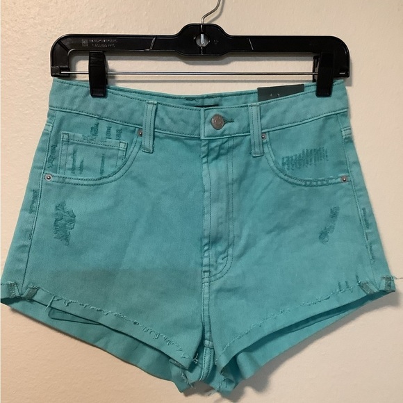 Wild fable NWT highest rise cheeky shorts size 2/26 light distressed 100% cotton - Picture 1 of 9